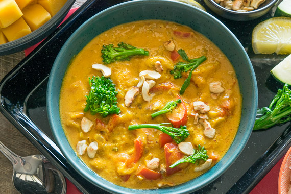 Mango Curry with Jasmine Rice Broccoli and Cashew Nuts