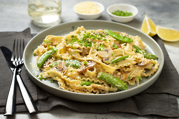 Creamy Mushroom Fettuccine with Parmesan and Chives