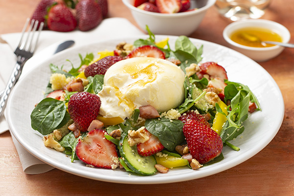 Burrata and Strawberry Salad with Crispy Bacon